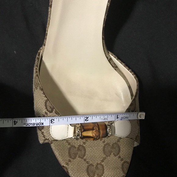 Authentic Gucci heels - Picture 8 of 9